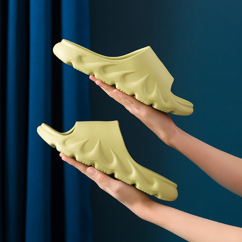 Platform slippers Flame personality shoes 2021 new beach shoes Home bathroom home slippers