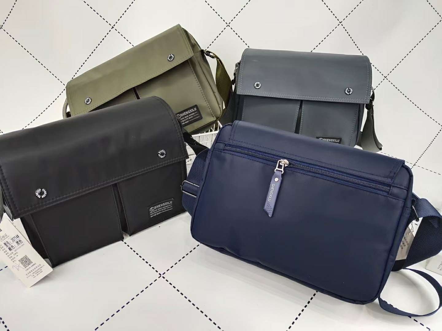 Waterproof Men's Shoulder Bag Crossbody Bag Cloth Bag details Picture