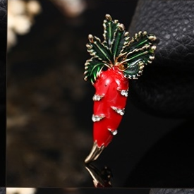 Brooch 717