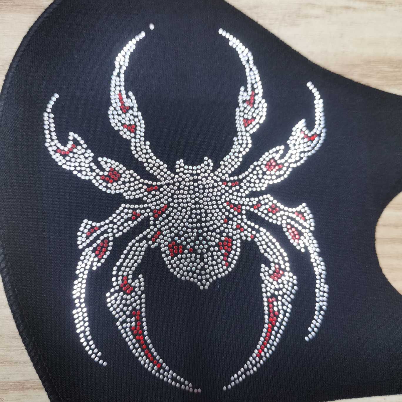 烫钻口罩图案-8