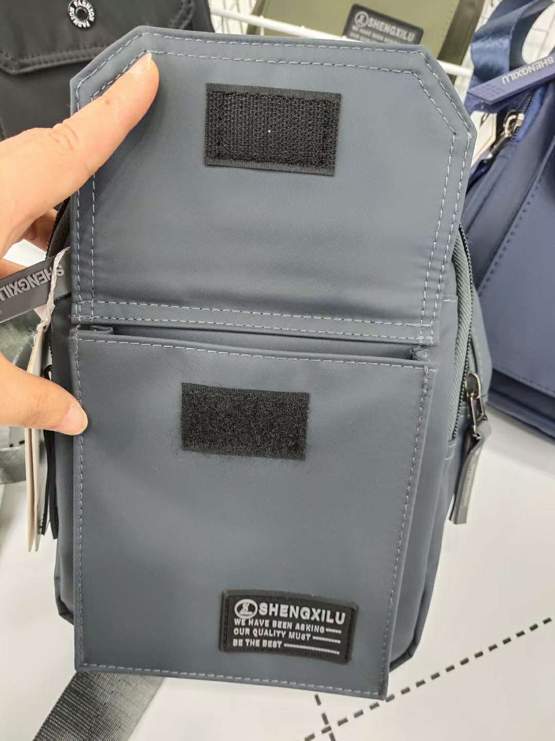 Men's Chest Bag, Waterproof Nylon Application Scenario