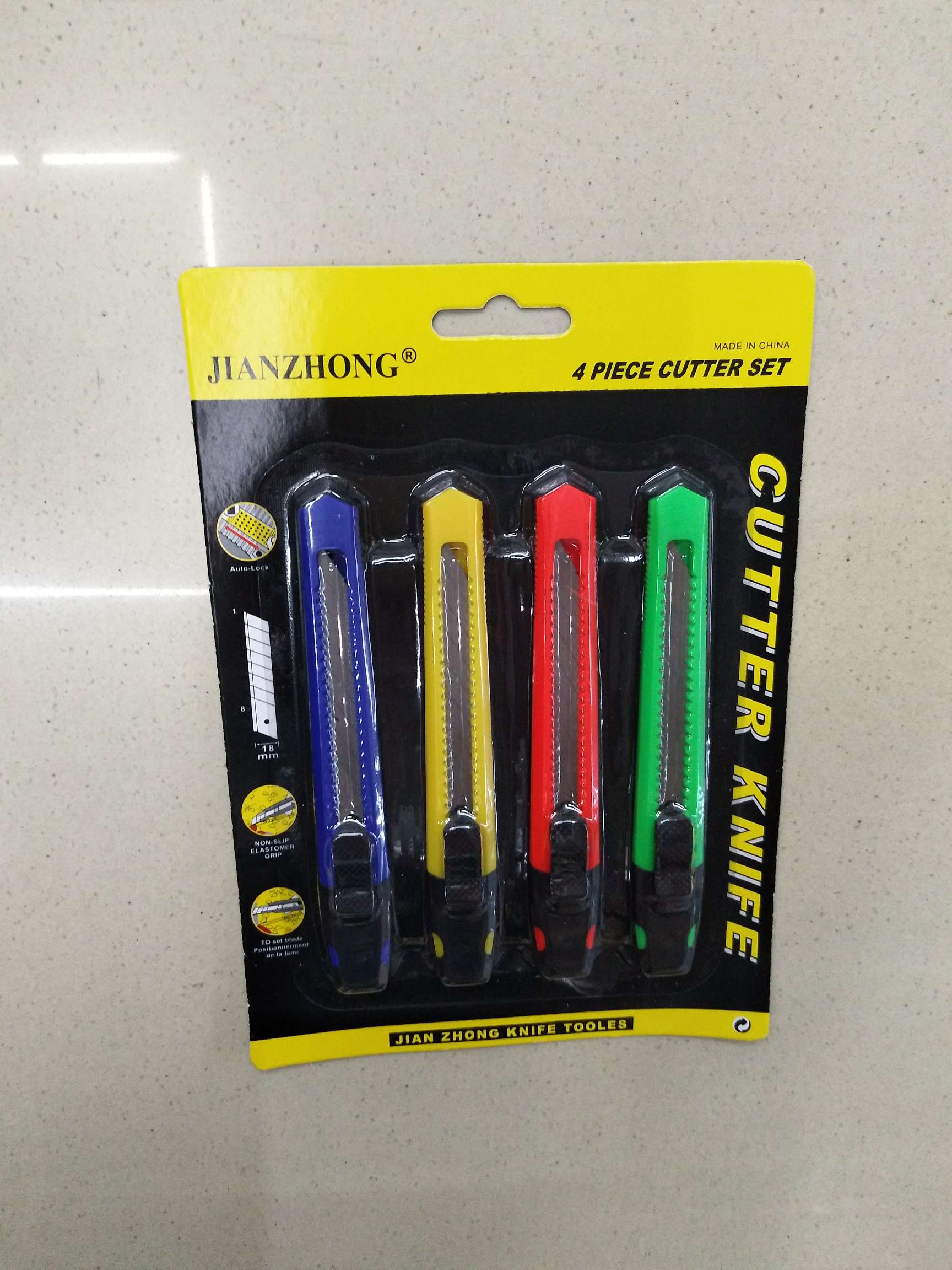 Hardware tools, hardware knives, utility knives, woodworking knives, paper cutting knives, wallpaper knives, box opening knives Application Scenario