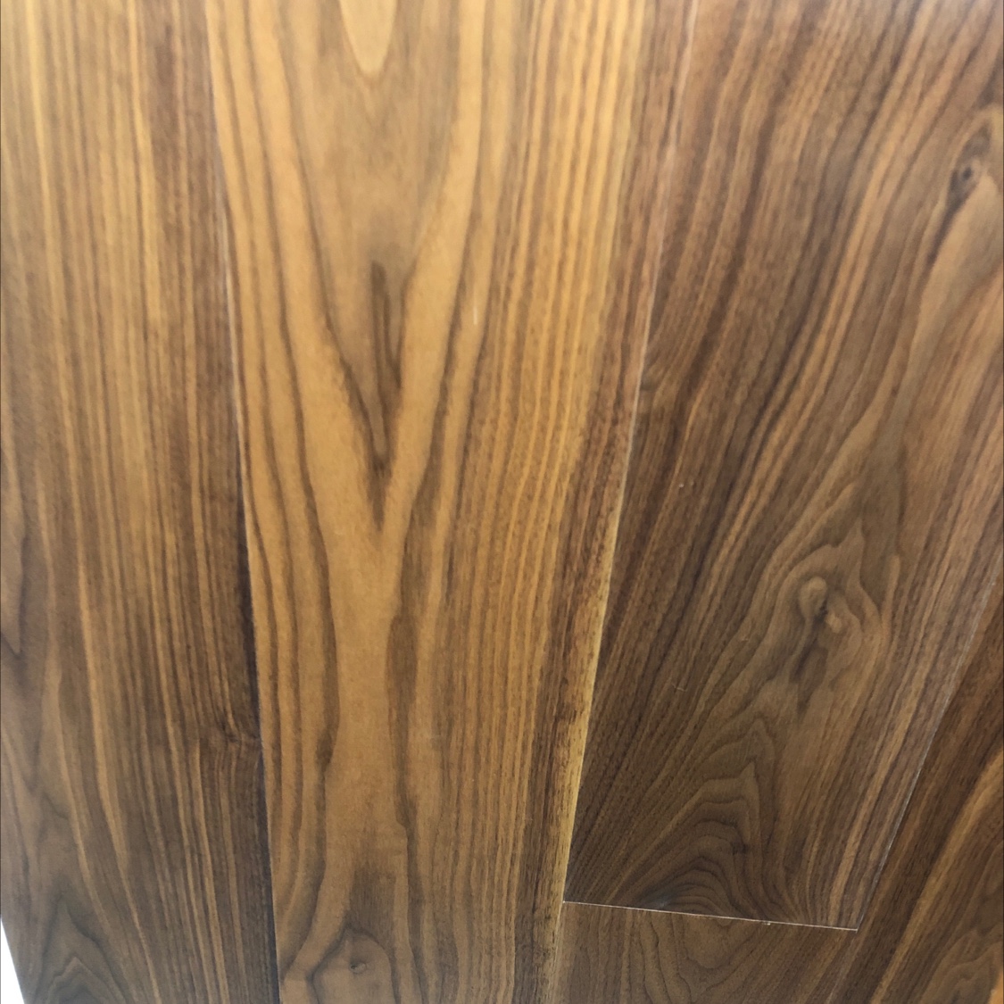الأمير الأسود ماونت موغان 1-2 البيت الأرضية الخشبية Specification image