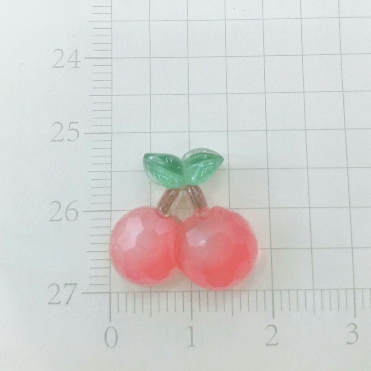 Epoxy resin ab glue jewelry accessories are suitable for hairpins, phone cases, nail art, crocs, children's rings and necklaces Application Scenario