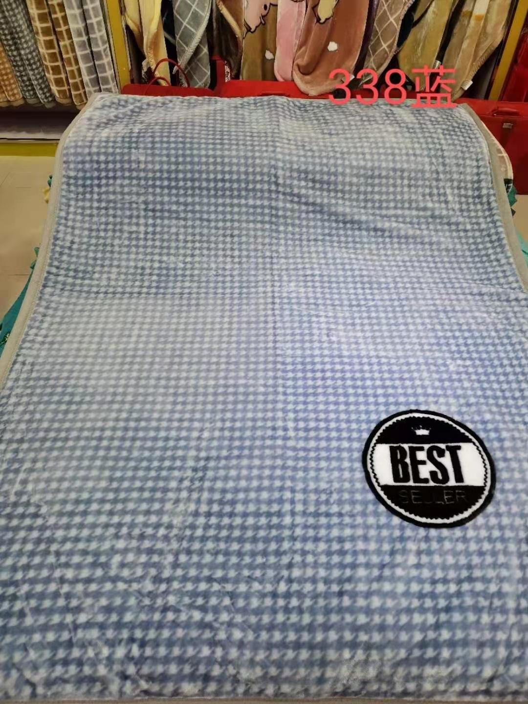 2021 Factory Direct Selling New Wholesale Explosive Student Blanket 2Kg Item Picture