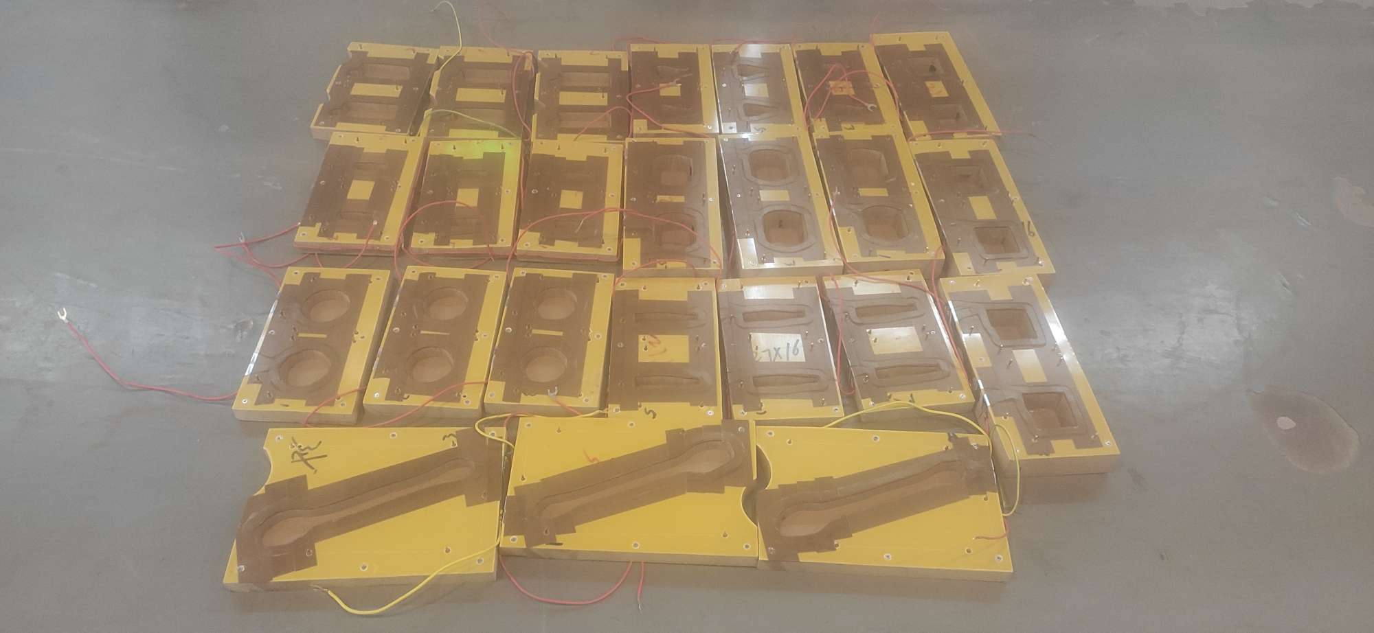 手动圆盘式吸塑封口机详情1