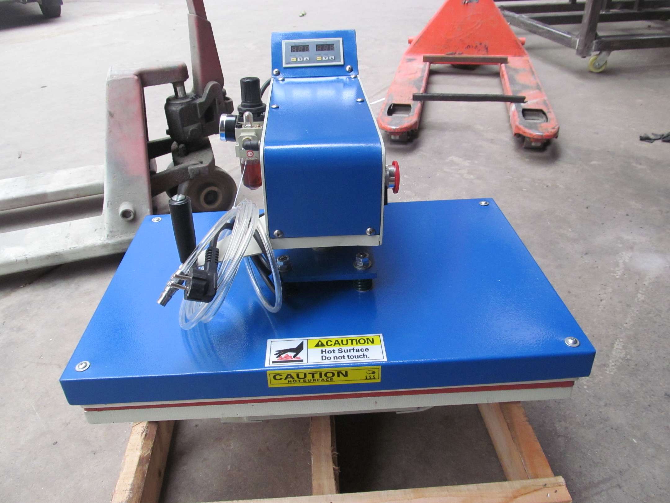 气动摇头式烫画机产品图