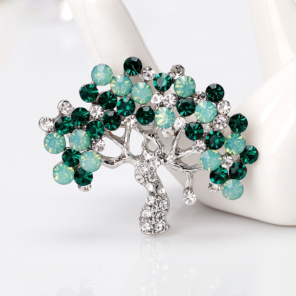 Brooch 705