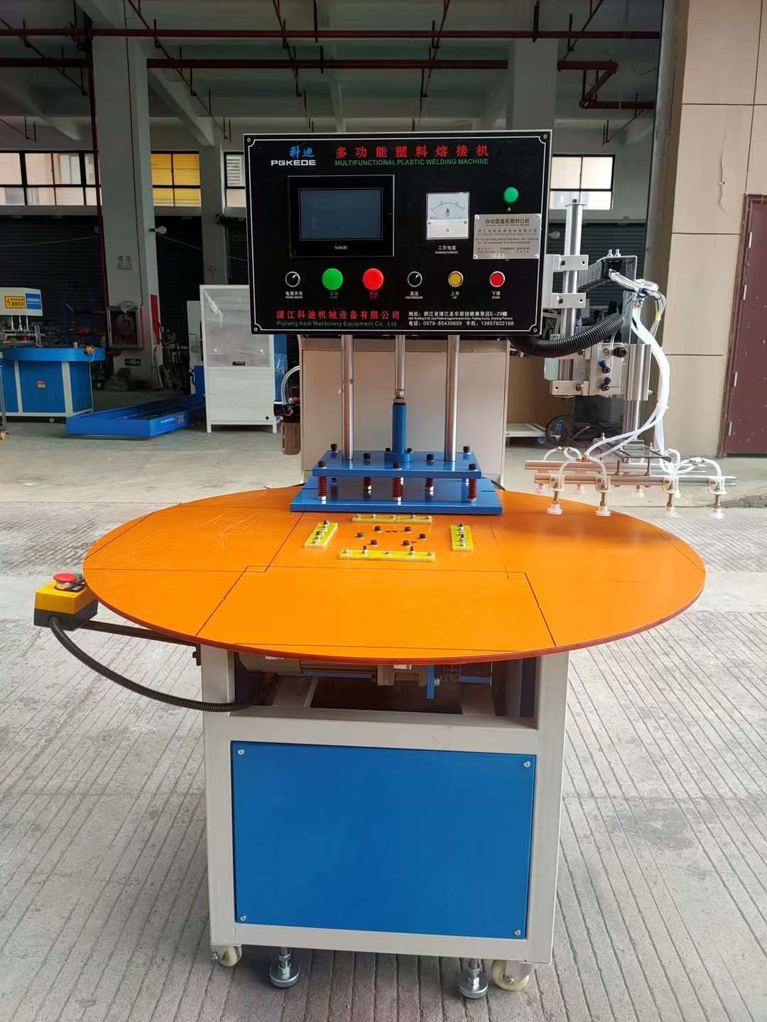 自动吸卡机细节图