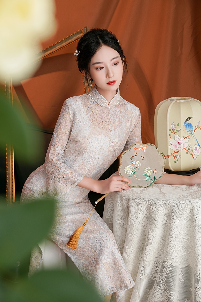 2021新款蕾丝旗袍温柔风法式连衣裙设计感气质高端产品图