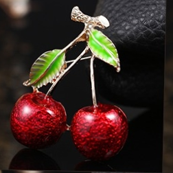 Brooch 720