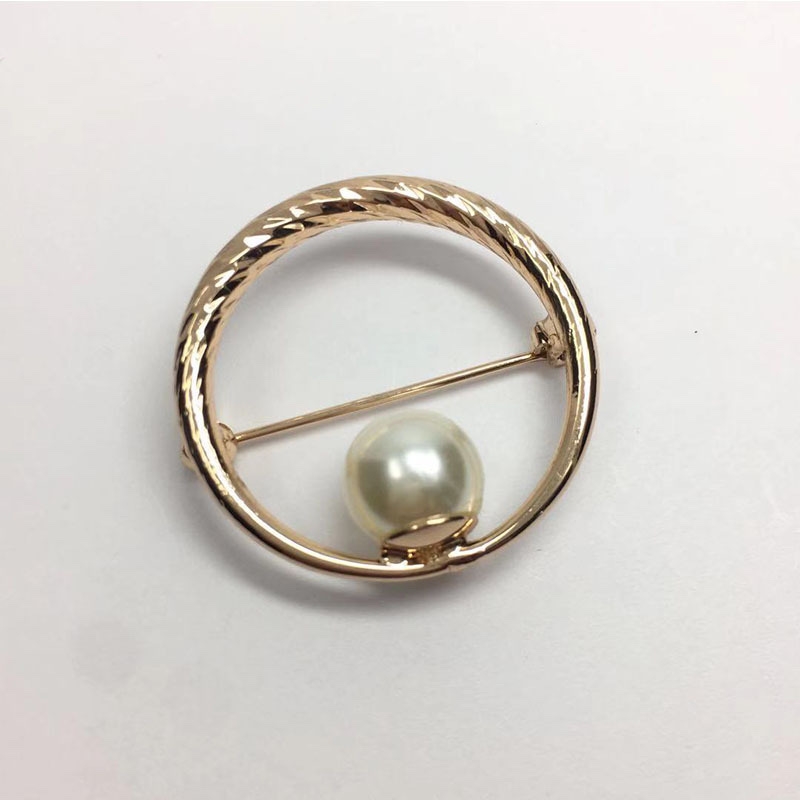 韩版珍珠胸针女圆型别针胸花西服衣饰细节图