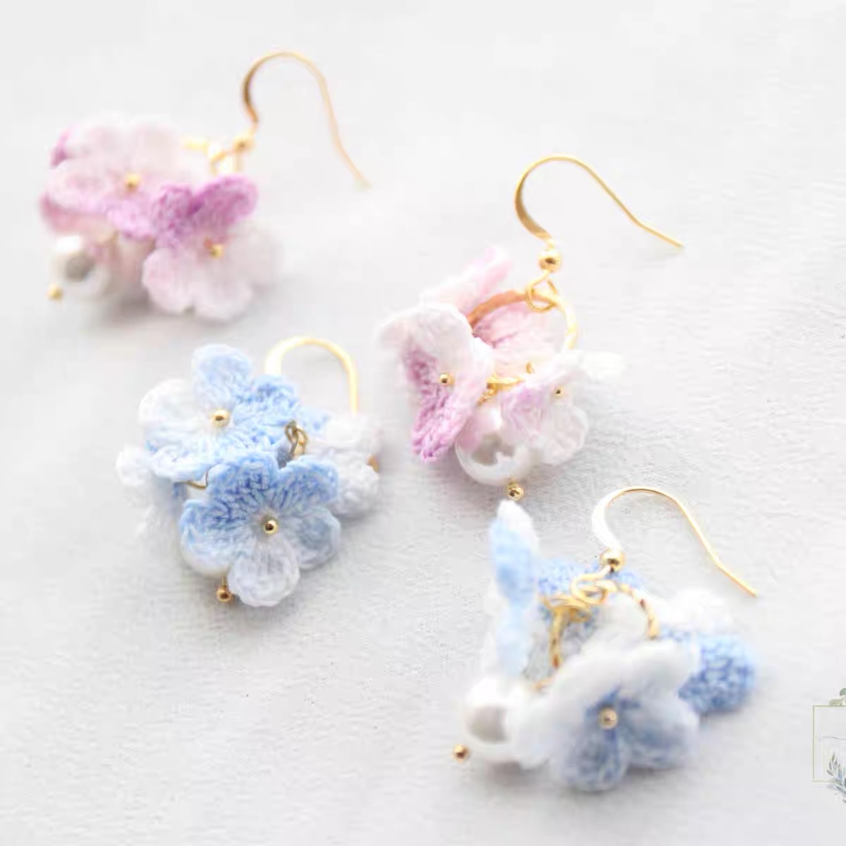 Piece-dyed wool flower patchwork flower 🌺 design simple vacation earrings in the tube Item Picture