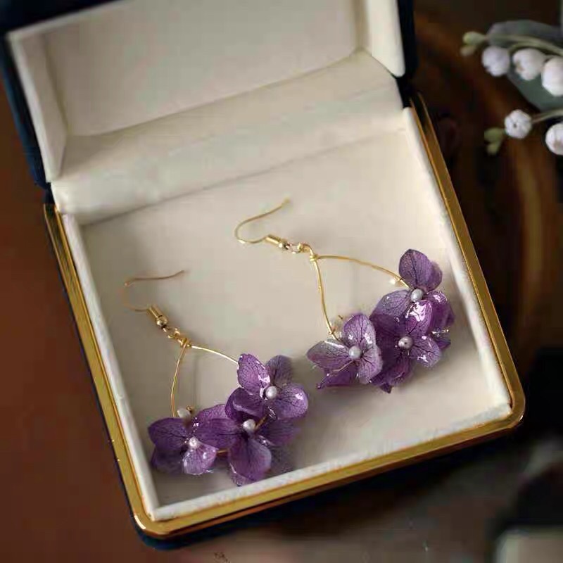 Europe and the United States retro national style fashion with personality holiday earrings