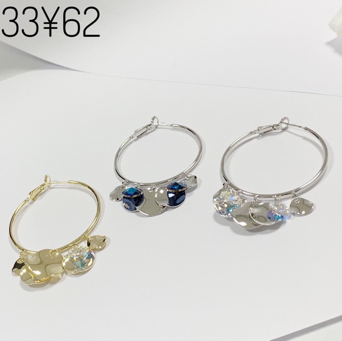 Ear ring Swaro