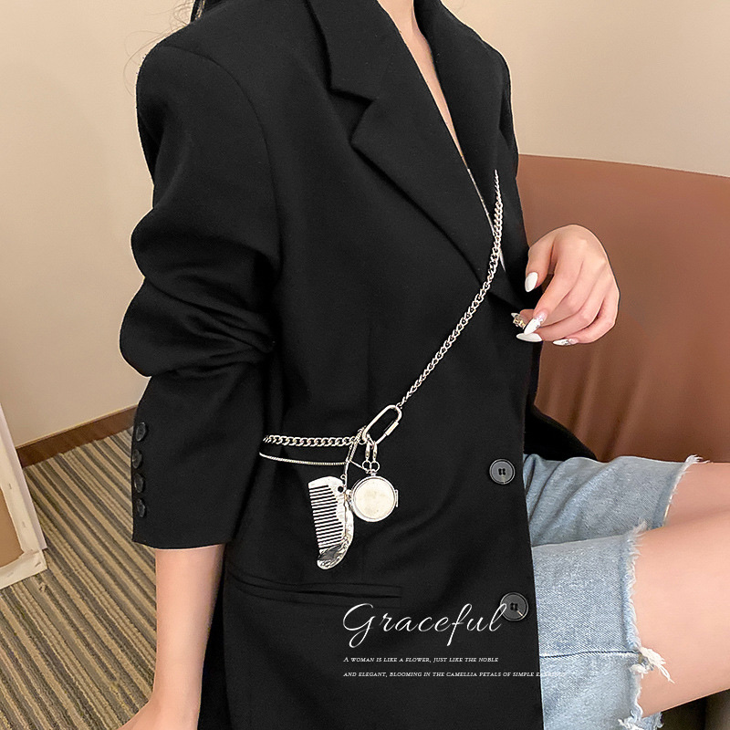 Multi-functional stacked comb, mirror pendant, necklace, long sweater chain, body chain, decorative chain, heart-shaped diagonal cross chain Specification image