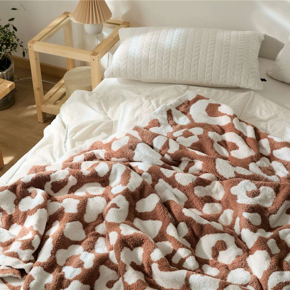 Nap blanket, half fleece soft and fluffy, leopard print blanket, wool blanket, sofa cover blanket, soft furnishing matching carpet, 130*160cm detail image 8