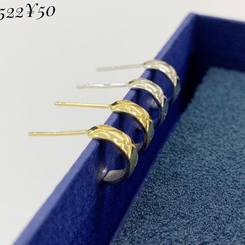 Plain earrings