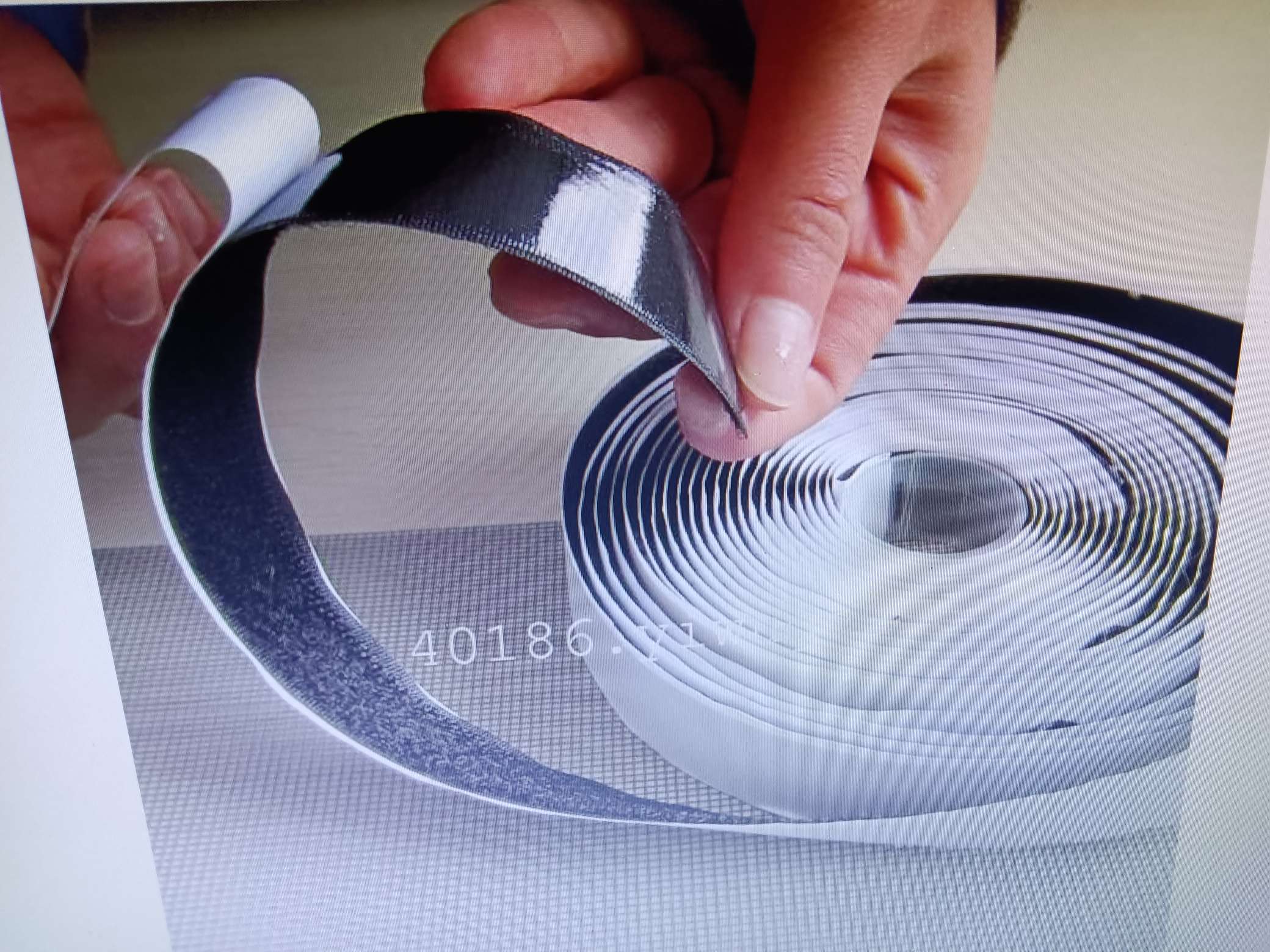 魔术贴/粘扣带/刺毛扣产品图