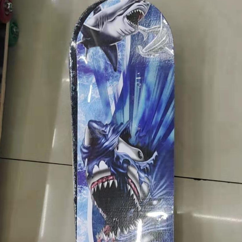 鲨鱼滑板