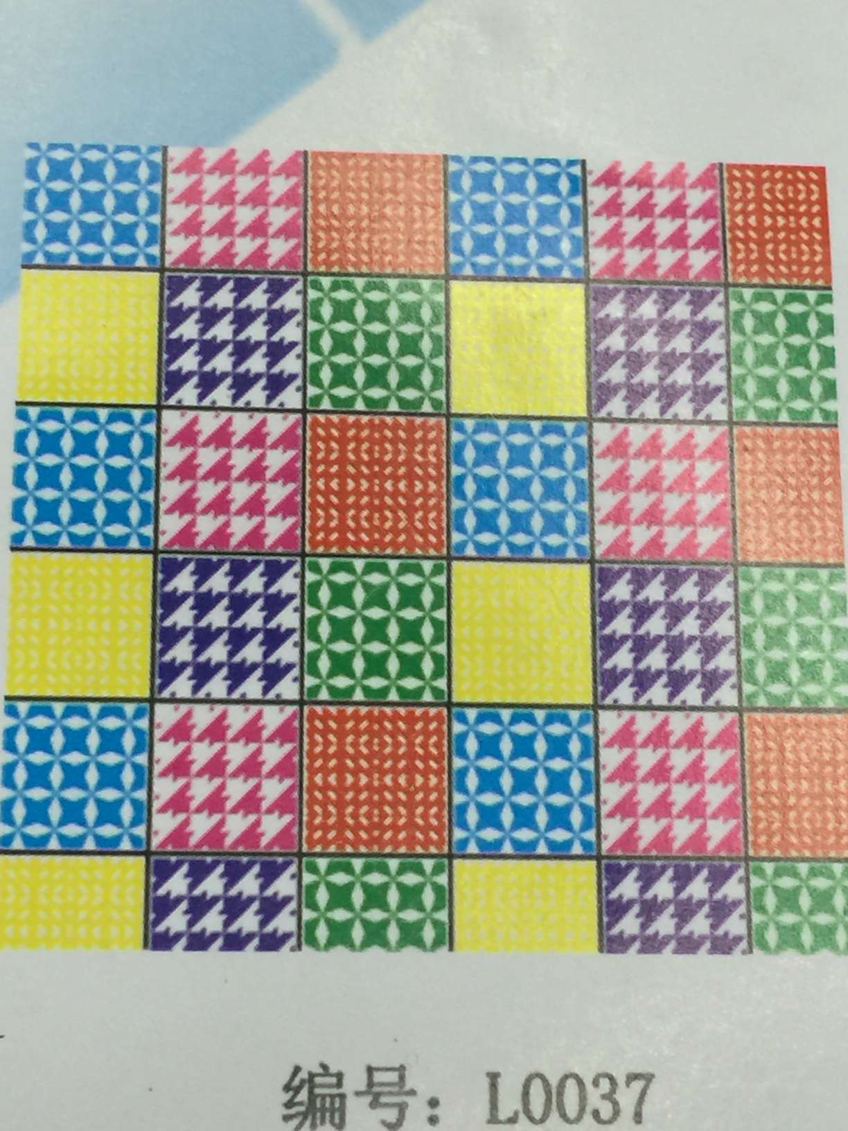 The original manufacturer offers a wide variety of patterns. You can freely choose woven bags, moving bags, luggage bags, and clothing storage bags. These are your ideal choices. Feel free to pick any pictures detail image 7
