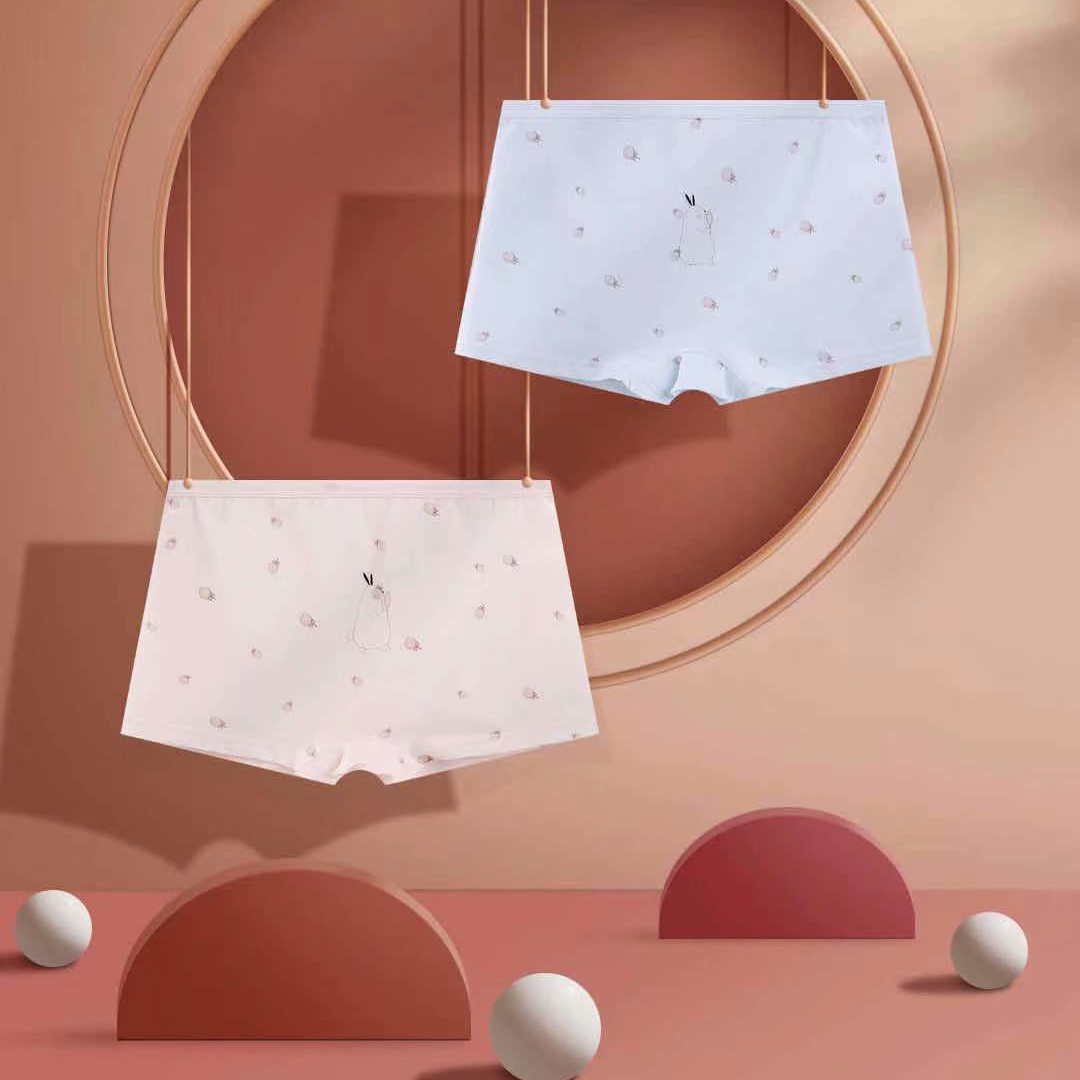 Close-fitting lollipop underpants