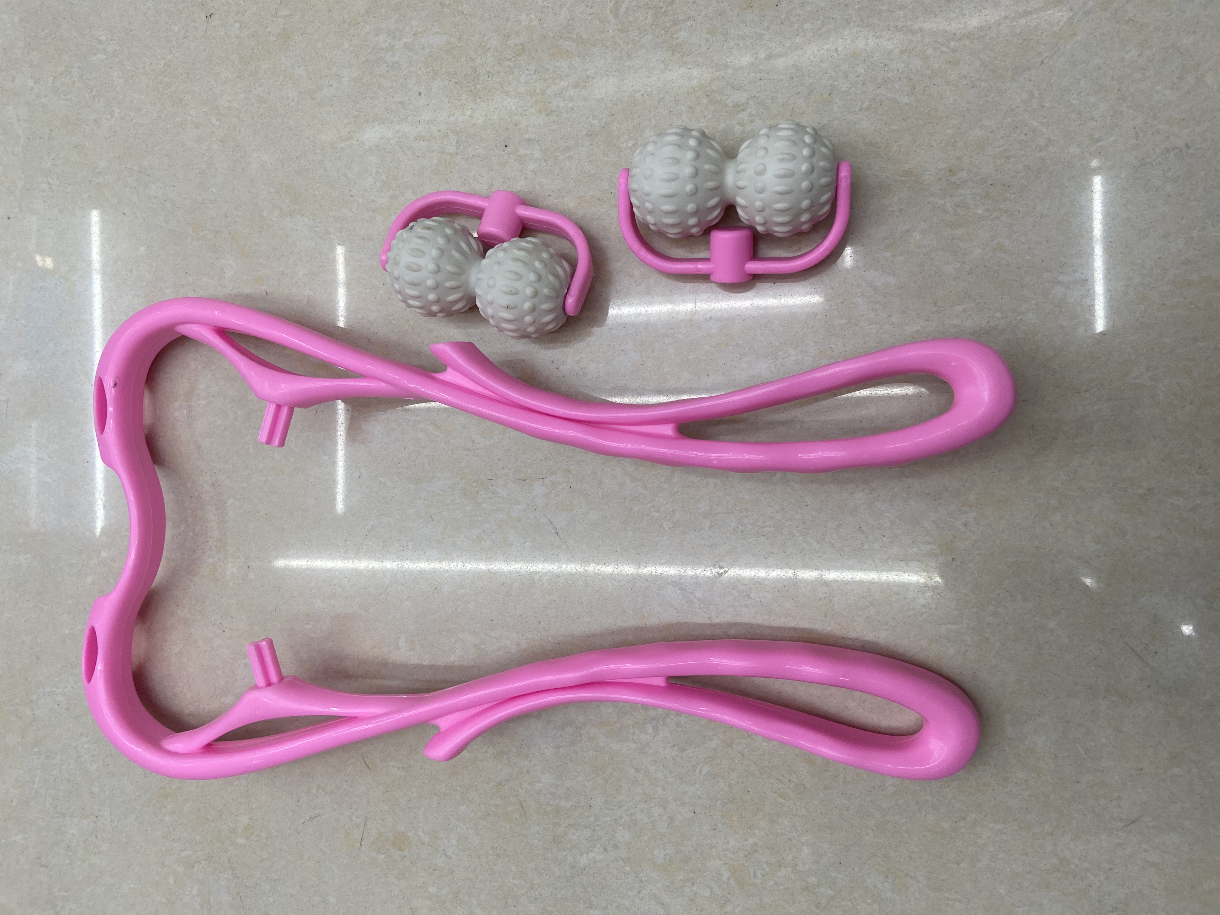 Cervical massager Application Scenario