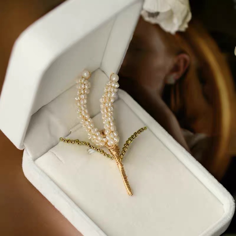 New classic wheat ear brooch, luxurious, fashionable and trendy, the same style as the Internet celebrity Item Picture