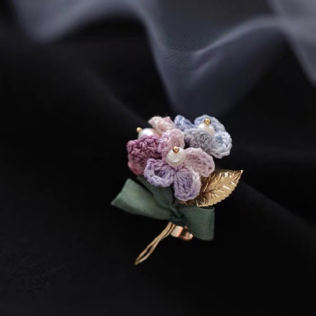 Coat, overcoat, flower, Korean style, individual, elegant and high-end flower brooch Item Picture