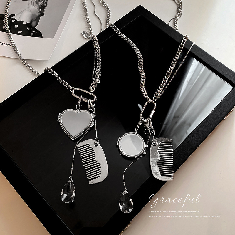 Multi-functional stacked comb, mirror pendant, necklace, long sweater chain, body chain, decorative chain, heart-shaped diagonal cross chain details Picture