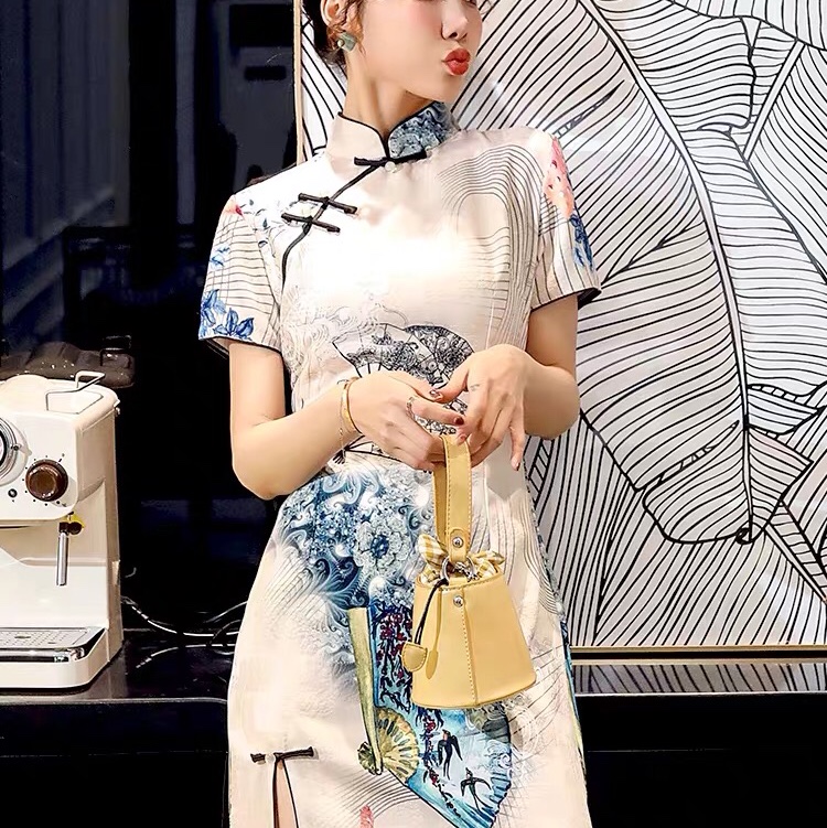 女装282021年夏季新款日常可穿民国风少女年轻款连衣裙中长款清新百搭休闲2021年夏季新款日常可穿民国风少女年轻款连