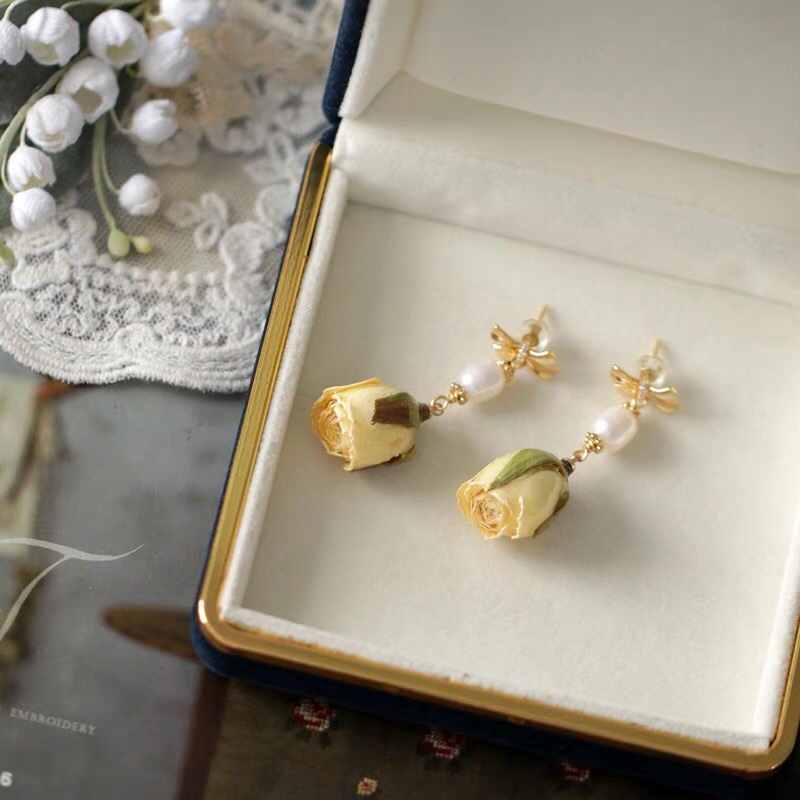 Korean retro style exquisite bow pearl crochet eternal flower earrings