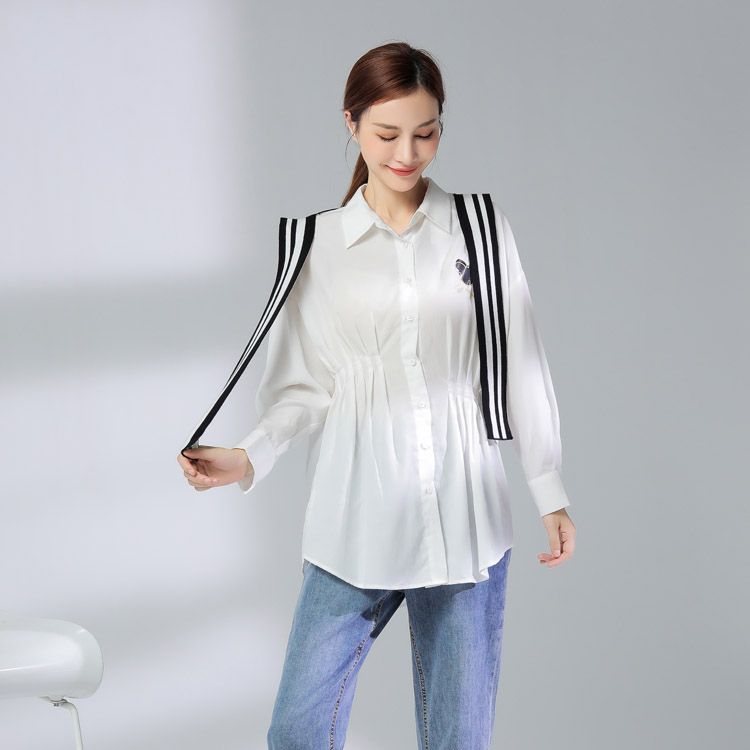 Jimmy Seo brand women's shirt, mid-length for women, waist-cinching and petite, with a unique design, cardigan, single-breasted polo collar Application Scenario