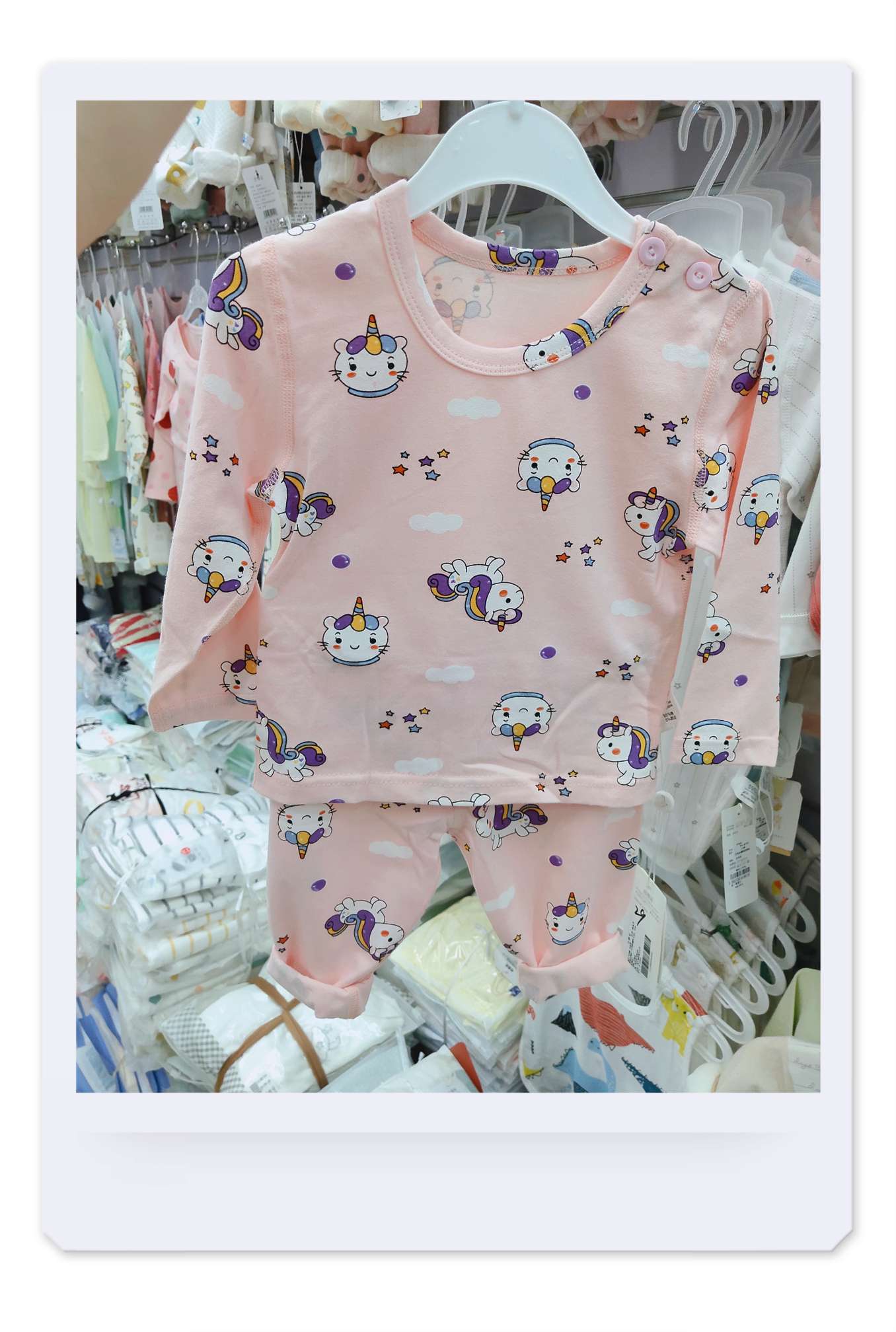 其他婴幼儿寝具/服饰实物图