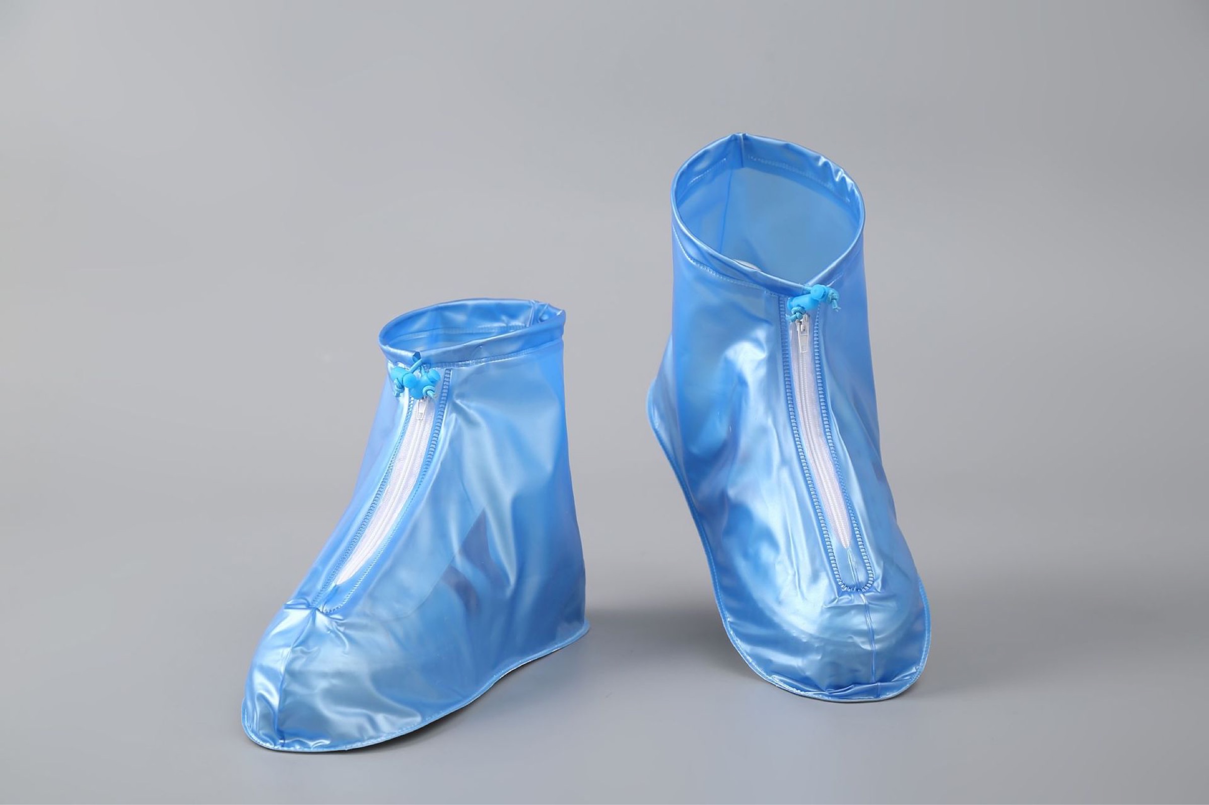 利雨男女雨鞋套加厚耐磨防护成人旅游防雨鞋套户外时尚