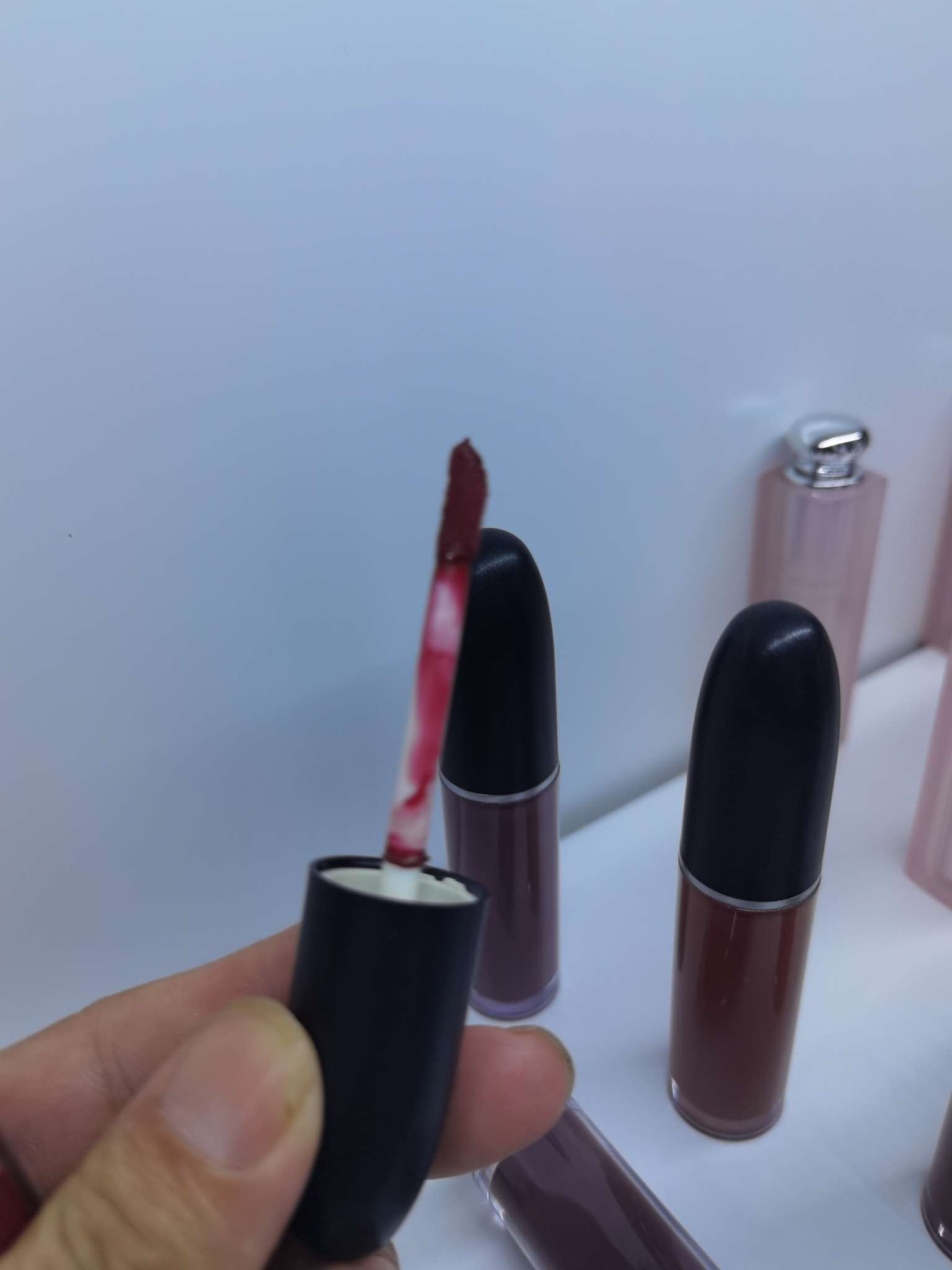 定制外贸基础款唇彩口红lip gloss产品图