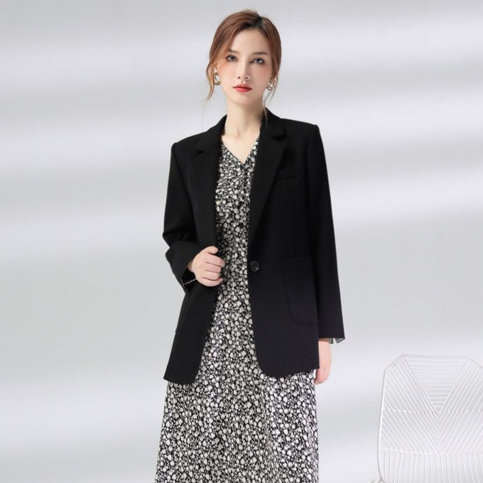 吉米赛欧品牌西装外套女宽松韩版春秋2021新款气质休闲小西服上衣