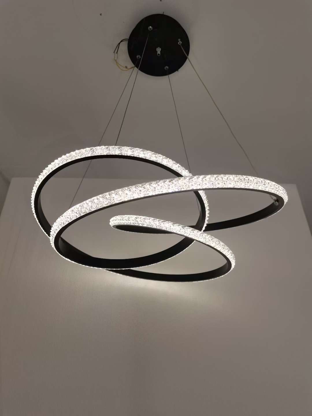 Unbrand-name LED household chandelier, 3-color variable light, modern and simple lighting fixture, model supplement 104 pic 2