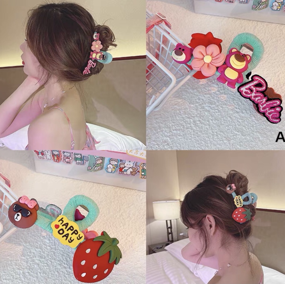 Cute strawberry bear grab hair clip Female Summer back head clip Summer new large cartoon shark clip grab hair clip fascinator thumbnail