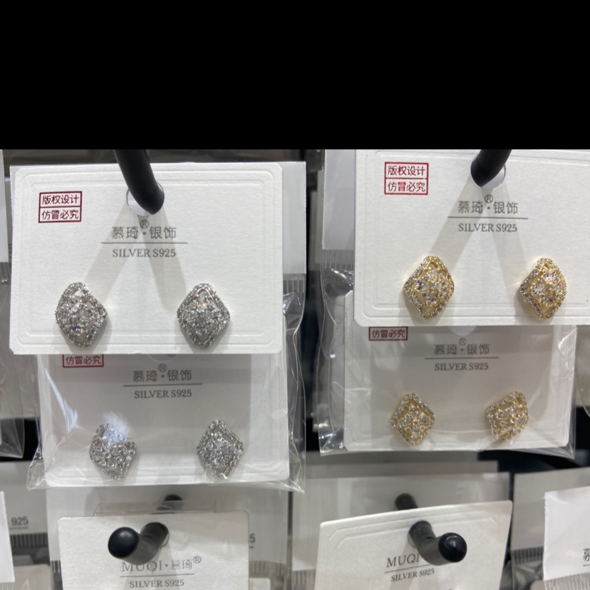 Zirconia ring earrings