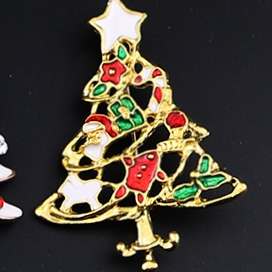 Brooch 960