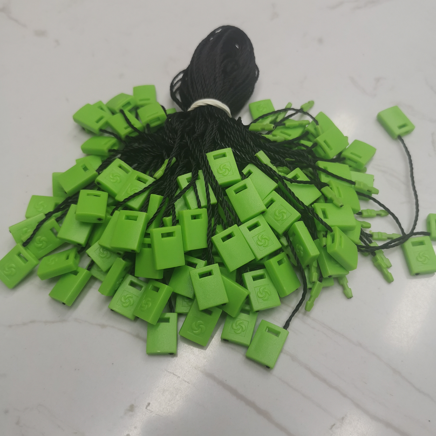 （绿头）服装辅料纱带辅料别针吊粒包装辅料特价吊粒