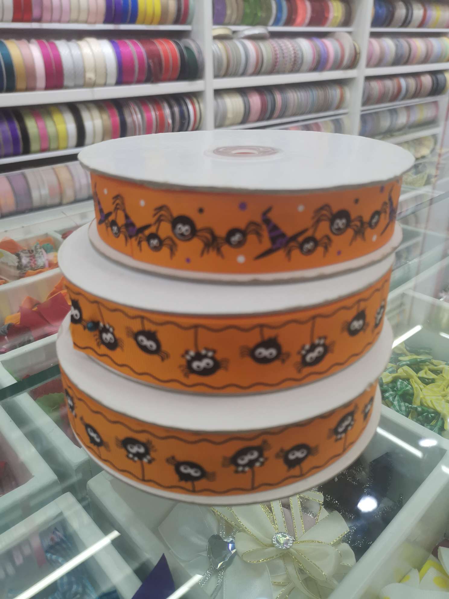 Xinsheng Meipinhui 8# Halloween Gift Tape, Gift Webbing, Festive Supplies Tape, Clothing Accessories, Spider pattern Webbing Application Scenario