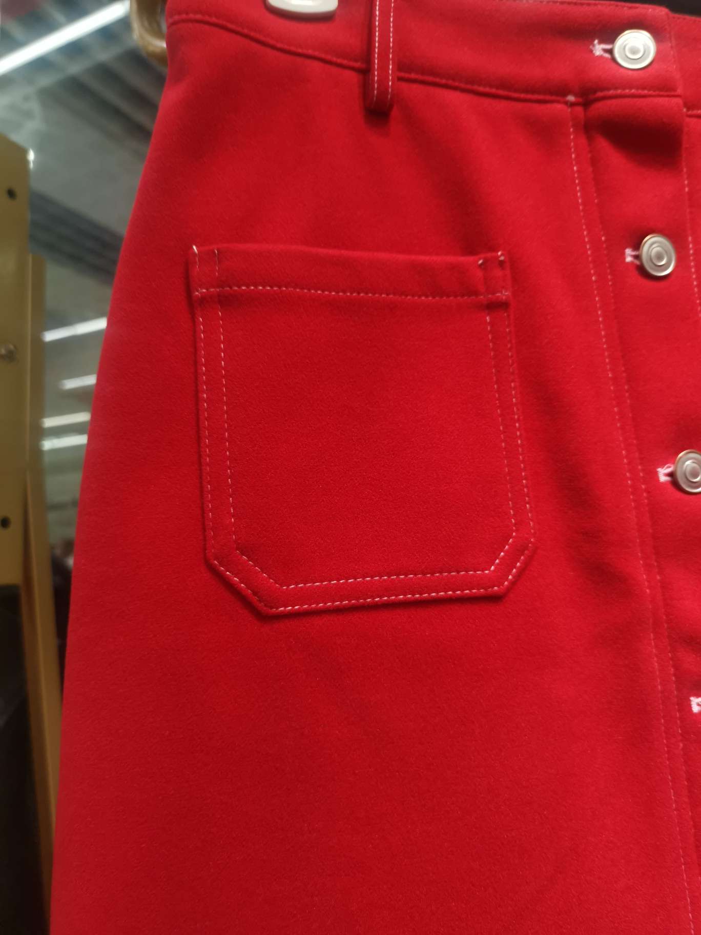 Big Red Front Buckle Double Pocket Fashion Trend Women's Skirt Casual Fashion Dress Women's Long Top Coat details Picture