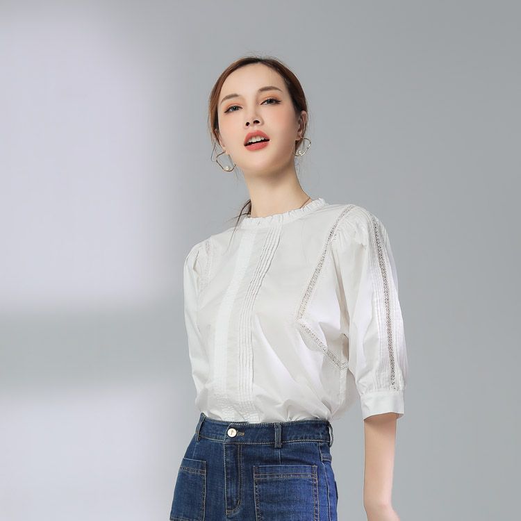 Jimmy Seio brand women's wear, a niche design round-neck top with a little Chanel style for the Spring and Autumn of 2021, exudes a white-collar charm details Picture