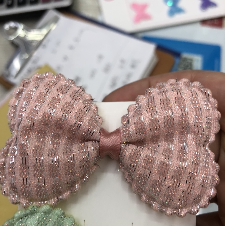 The Golden thread bow tie 51 style autumn and winter plush flower duckbill clip new forest-themed style