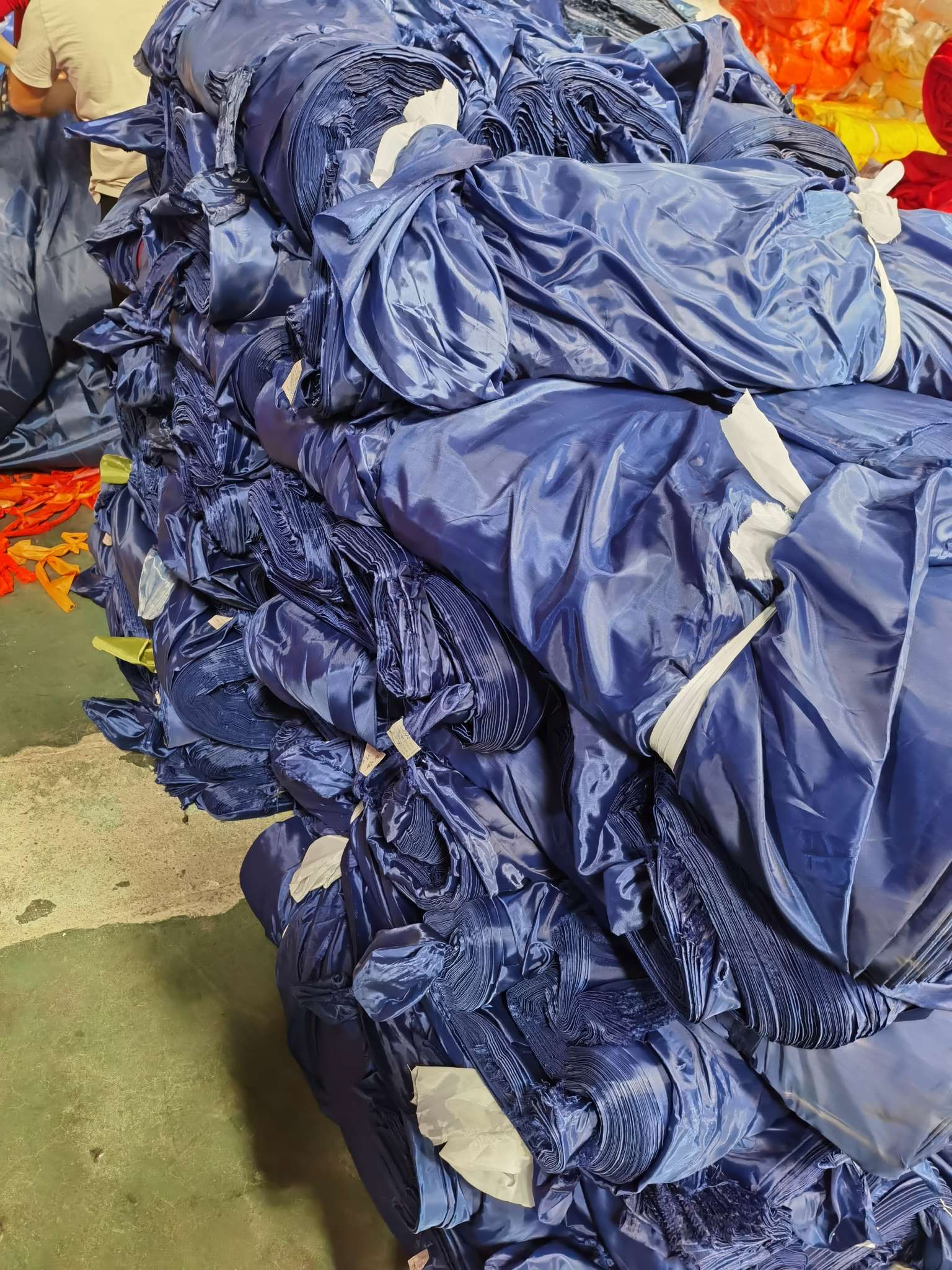 Factory direct sales, best-selling in stock across the entire network, 190T polyester taffeta printed children's tent storage, travel and eco-friendly bag lining fabric Item Picture