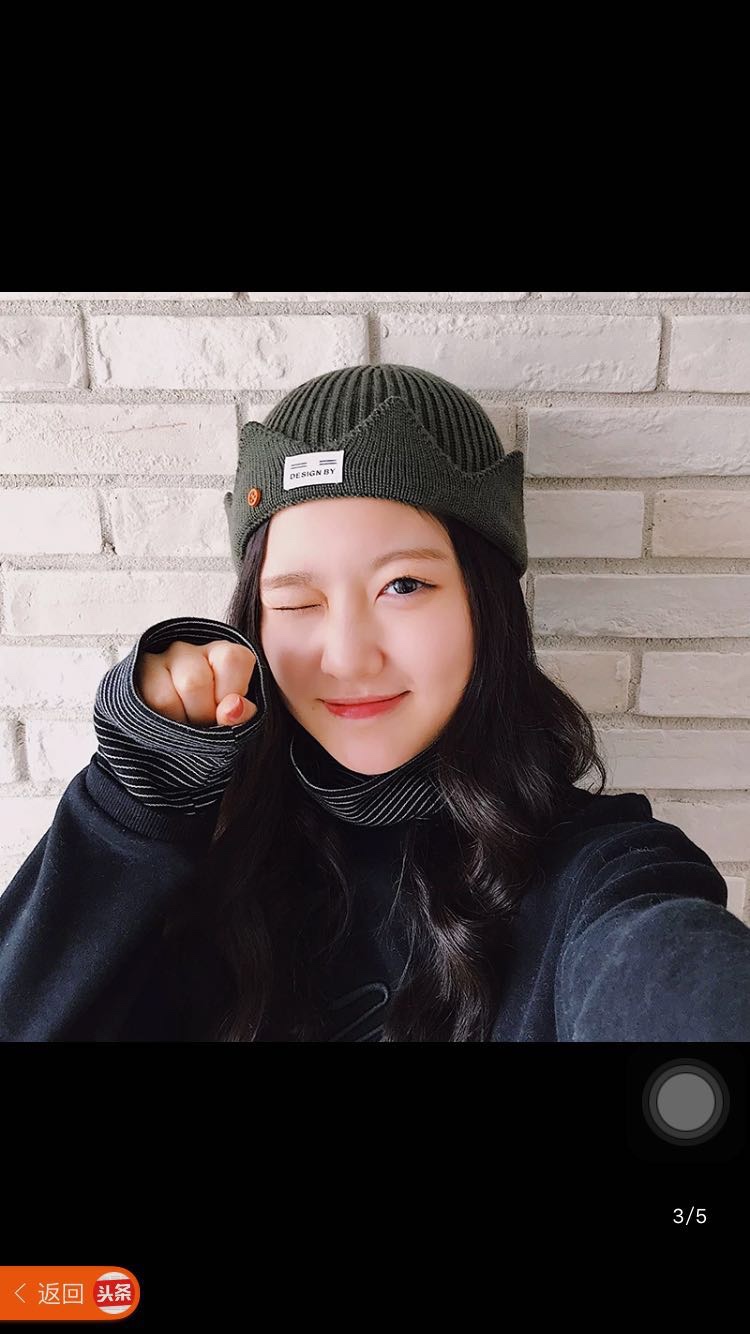 Retro short melon rind hats, knitted woolen hats, cold hats for men and women, landlord's stylish hat, rogue hat detail image 7