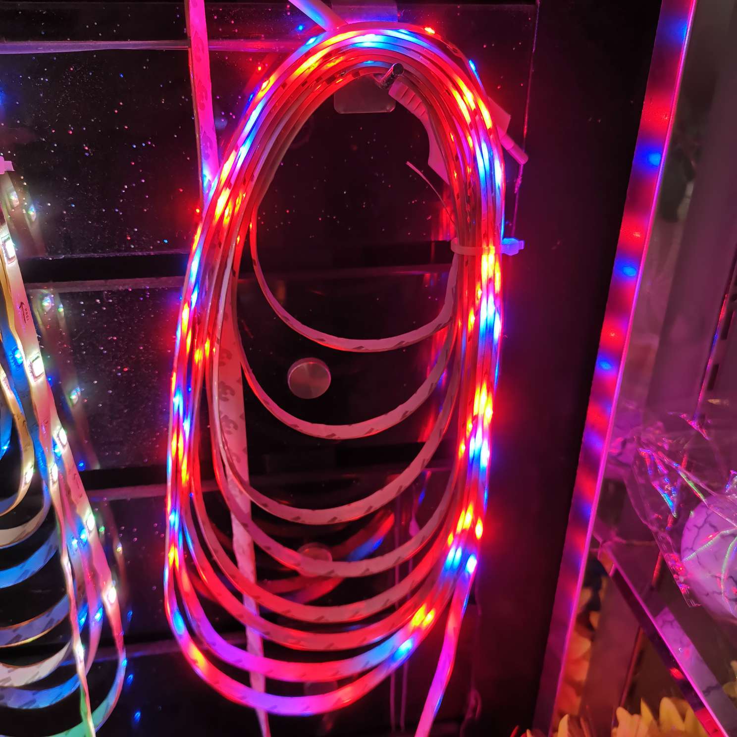 LED seven-color KTV remote control color-changing waterproof light strip, popular RGB dazzling running horse and flowing water light strip, 12V soft light strip integrated controller Specification image
