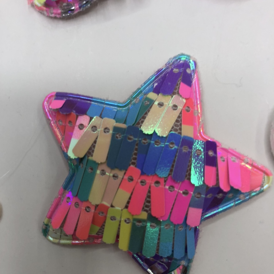 Elegant, retro, fashionable and simple hair clip with five-star sequins and 9 curls